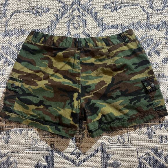 VTG Y2K Fox Racing Camo Shorts Womens Grunge Affliction Style SZ 9 - Picture 4 of 6